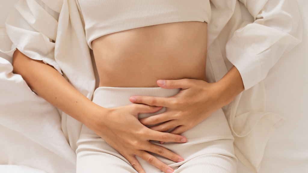 Menstruations-Schmerzen Unterleibskrämpfe behandeln Heilpraktikerin Bochum Akupunktur